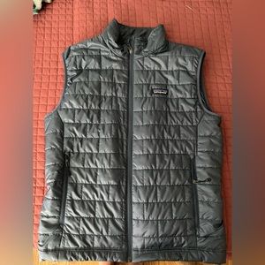 Patagonia Men’s Medium Vest - Blue